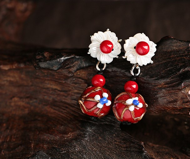 家佳樂文學(xué)貝殼花朵紅琉璃耳釘復(fù)古風(fēng)耳環(huán)