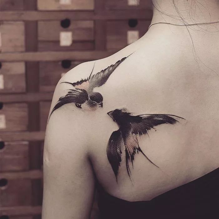 水墨人體彩繪藝術，傳統(tǒng)國畫與時尚刺青的融合