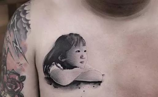 水墨人體彩繪藝術(shù)，傳統(tǒng)國(guó)畫與時(shí)尚刺青的融合