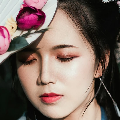 古典淡雅帶團扇頭像，唯美古風真人頭像