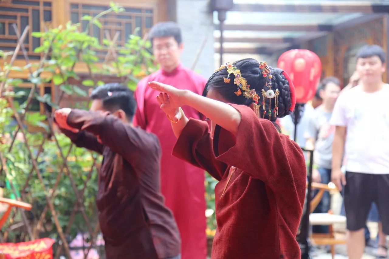 京城·63號院子，有院子老樹老北京的煙火氣息