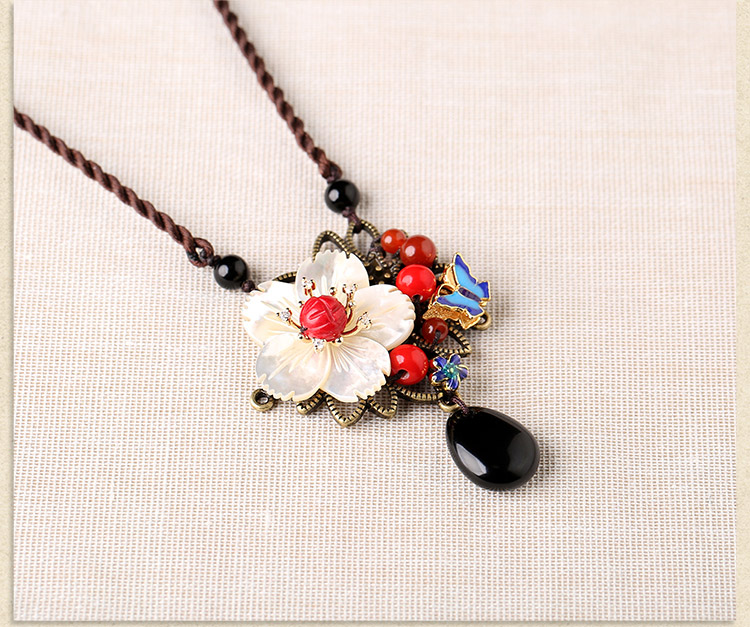 貝殼花吊墜項鏈，手工編織民族風鎖骨鏈首飾
