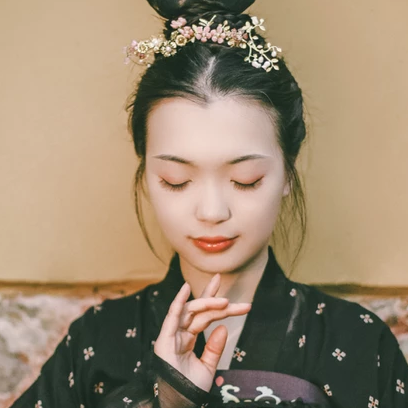 優(yōu)雅時尚女生頭像，唯美古風真人頭像