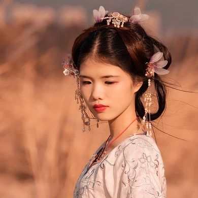 文藝小清新女生頭像，唯美古風(fēng)真人頭像