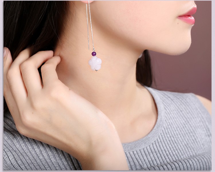 簡(jiǎn)約白玉花朵耳墜氣質(zhì)長(zhǎng)款耳環(huán)首飾