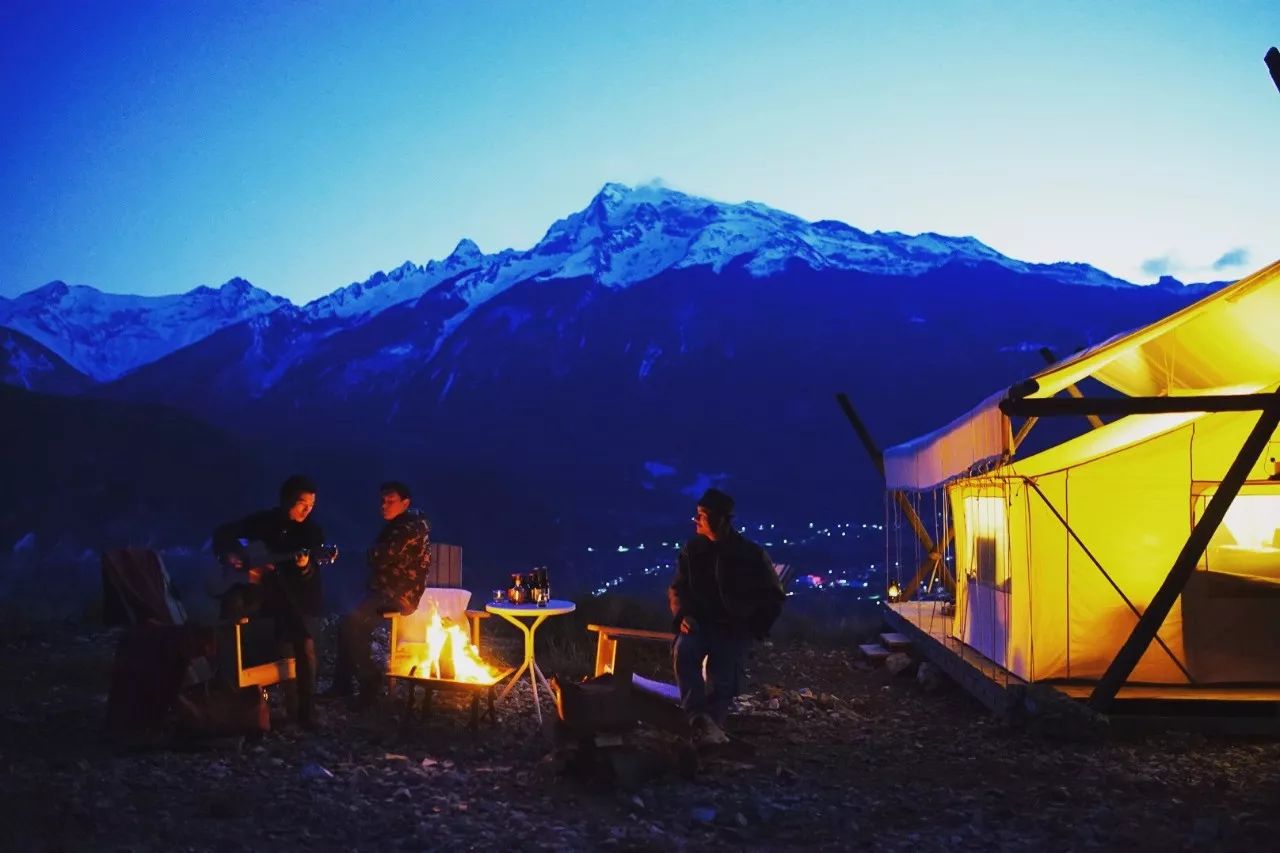 云階·格蘭平營地，踩著云一步步登上哈巴雪山