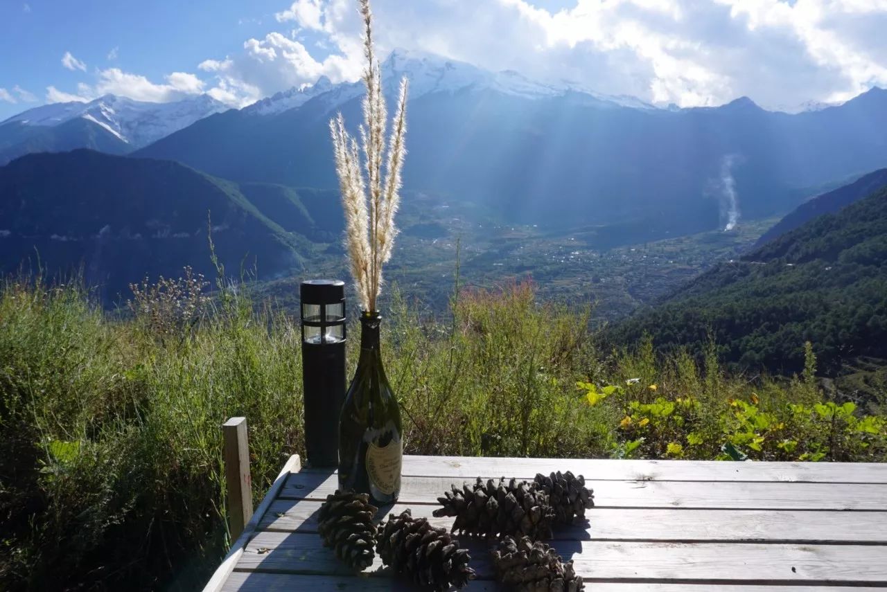 云階·格蘭平營地，踩著云一步步登上哈巴雪山