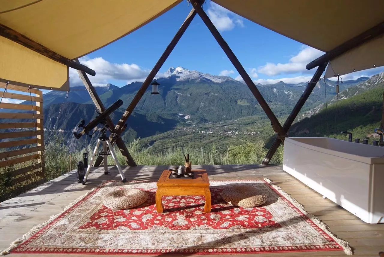 云階·格蘭平營地，踩著云一步步登上哈巴雪山