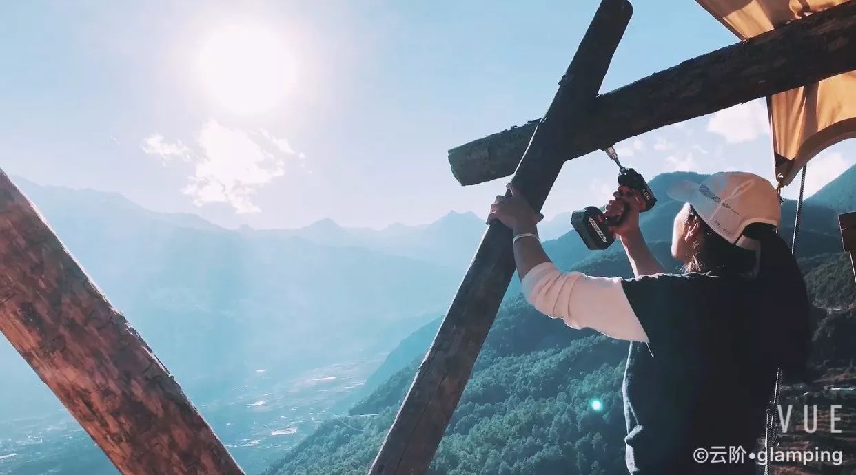 云階·格蘭平營地，踩著云一步步登上哈巴雪山