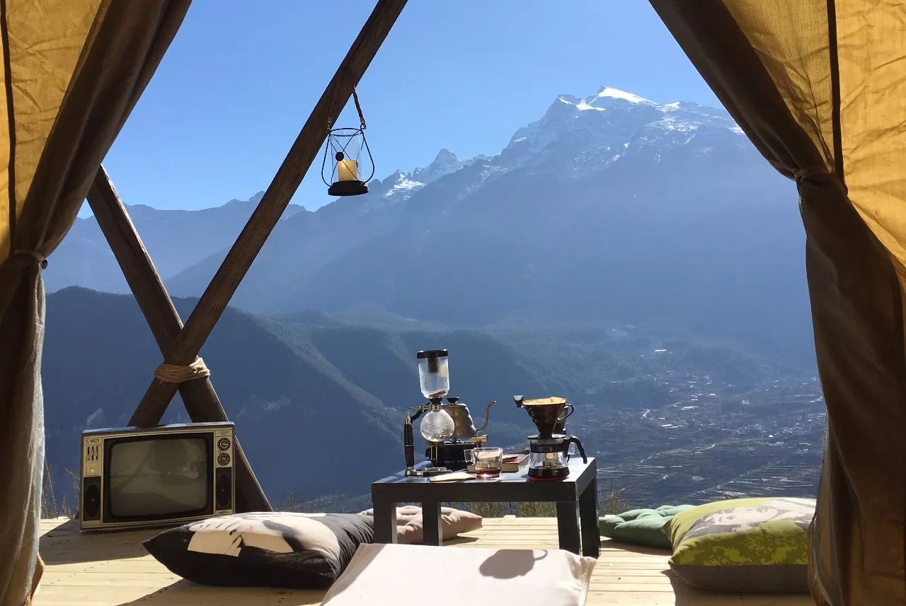 云階·格蘭平營地，踩著云一步步登上哈巴雪山