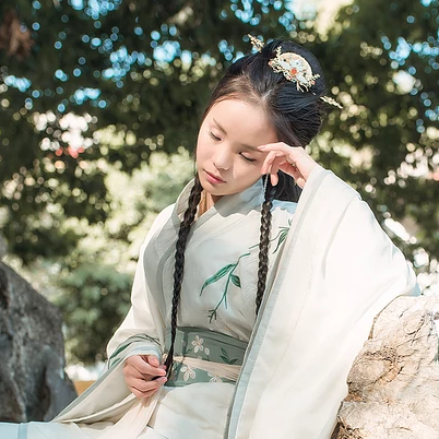 小清新女生頭像，唯美古風真人頭像