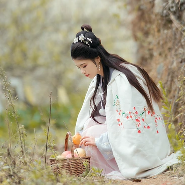 清新典雅女生頭像，唯美古風(fēng)真人頭像