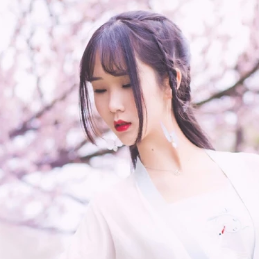 翩翩仙氣女生頭像，唯美古風真頭像