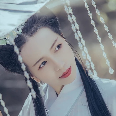 珠簾傘文藝女生頭像，唯美古風(fēng)真人頭像