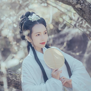 珠簾傘文藝女生頭像，唯美古風(fēng)真人頭像