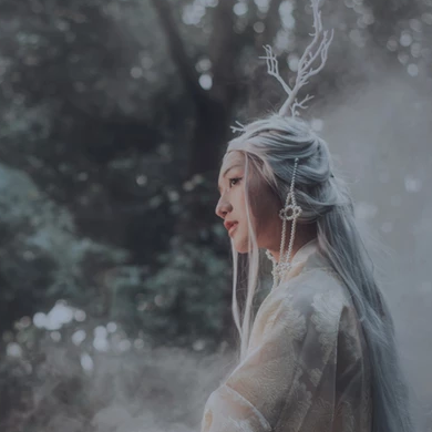 森林精靈文藝女生頭像，唯美古風真人頭像