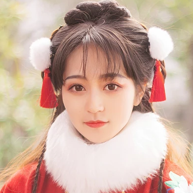 俏皮可愛帶折扇女生頭像，唯美古風真人頭像