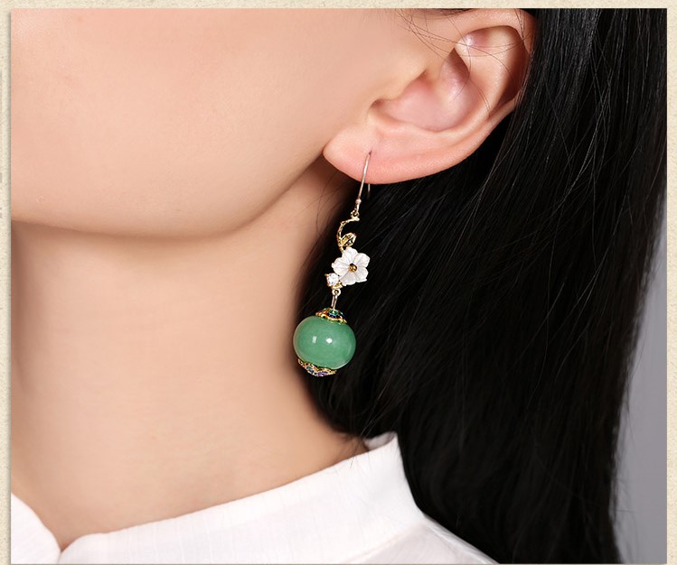 淡雅貝殼花朵氣質(zhì)耳環(huán)，家佳樂文學(xué)復(fù)古耳飾首飾