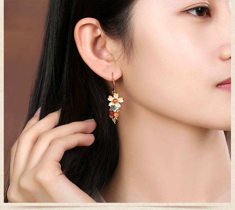 超仙氣質(zhì)花卉耳環(huán)，典雅鍍金耳飾首飾