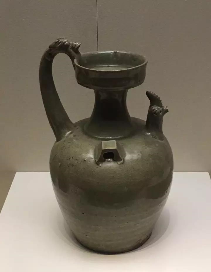 六朝青瓷：中國(guó)陶瓷史，一部青瓷史!