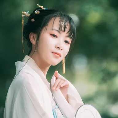 淡雅清新文藝帶團(tuán)扇女生頭像，唯美古風(fēng)頭像