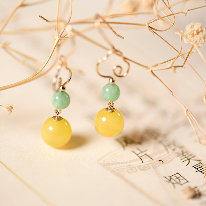 古風(fēng)手工祥云耳環(huán)，古典蜜蠟翡翠耳環(huán)