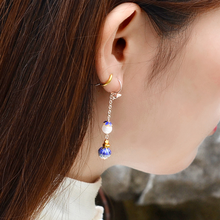 氣質(zhì)銀流金耳飾，純白貝珠顏如玉耳環(huán)首飾