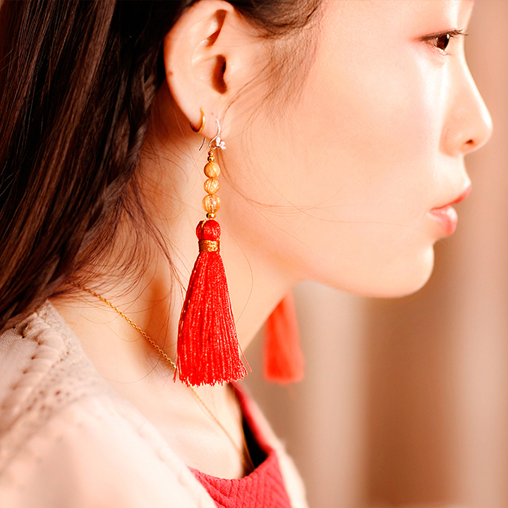正紅流蘇氣質(zhì)耳環(huán)，天然發(fā)晶耳環(huán)首飾