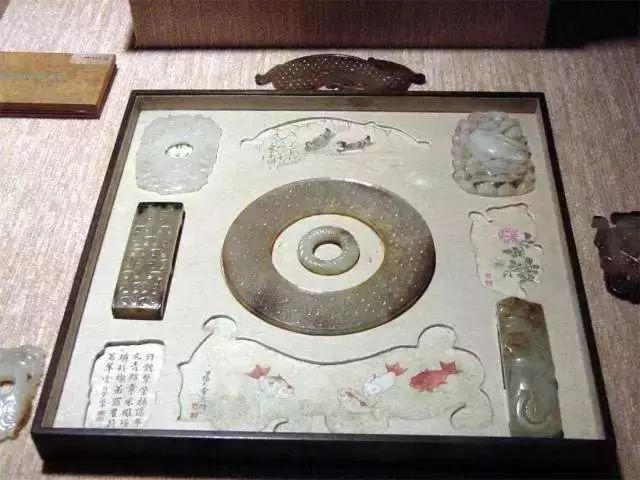 古代“博古架”藏寶貝，精美絕倫多寶格！