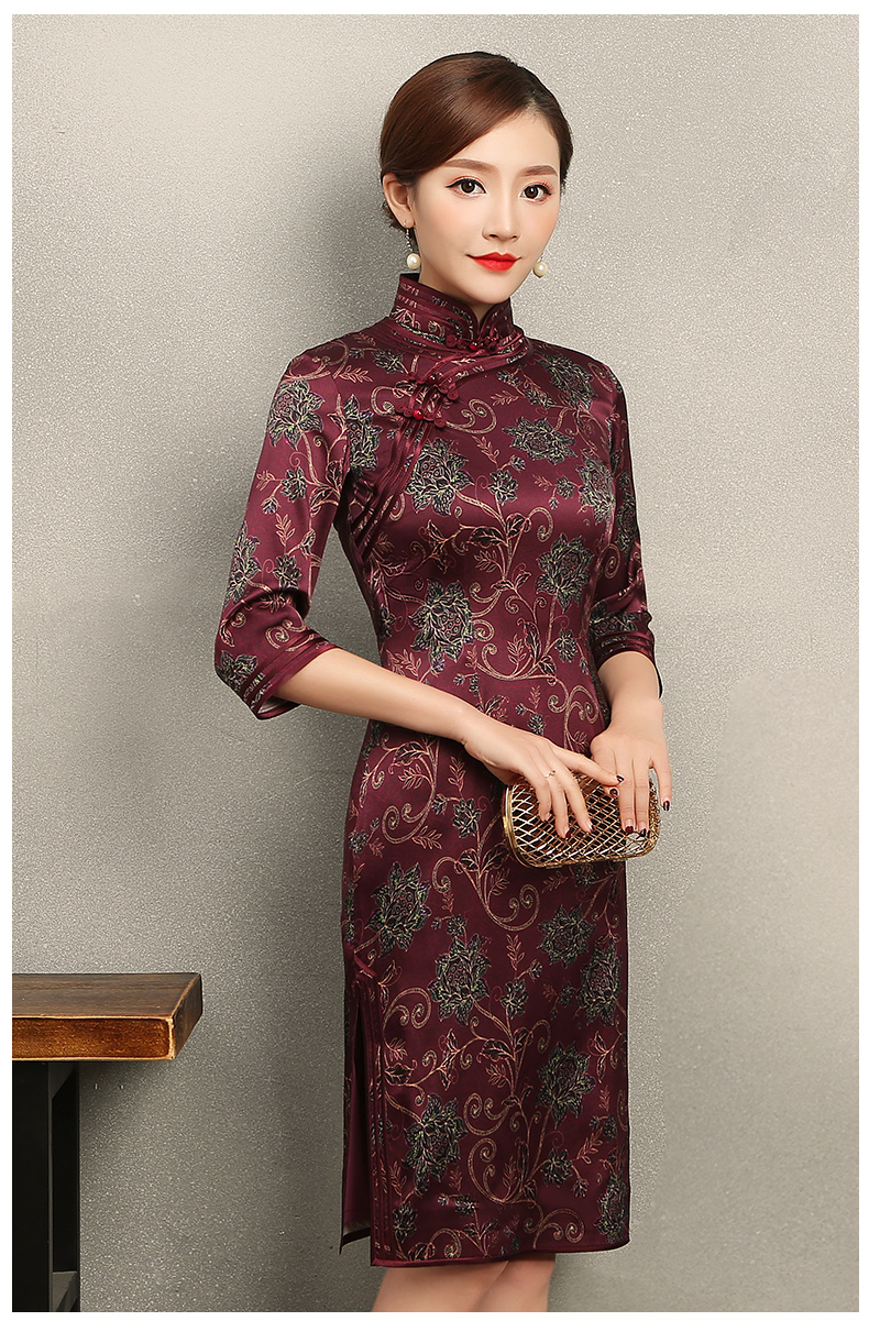 端莊典雅紫紅色旗袍，中袖真絲旗袍裙
