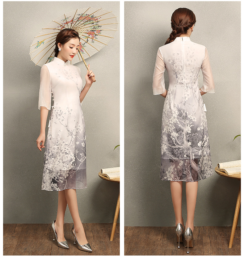 清麗淡雅櫻香旗袍，時尚印花旗袍裙