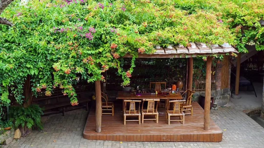 古山重水云間，細(xì)水長流吸引你