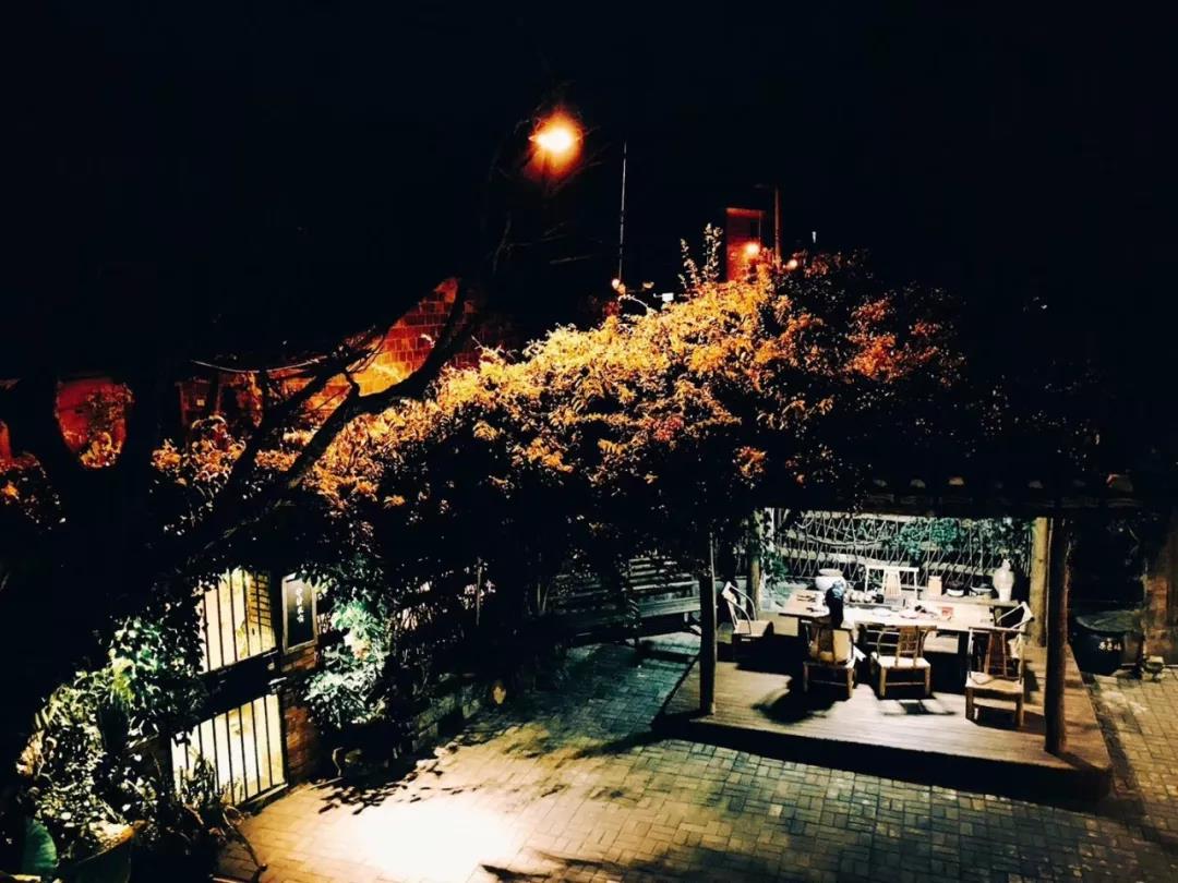 古山重水云間，細水長流吸引你