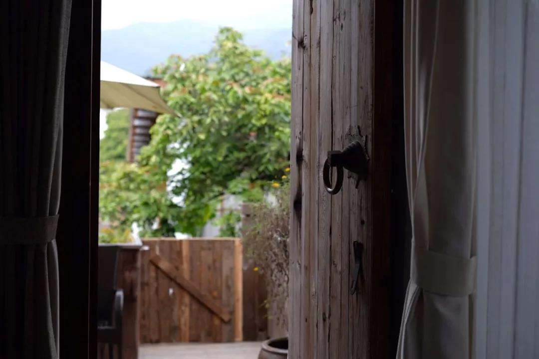 古山重水云間，細水長流吸引你