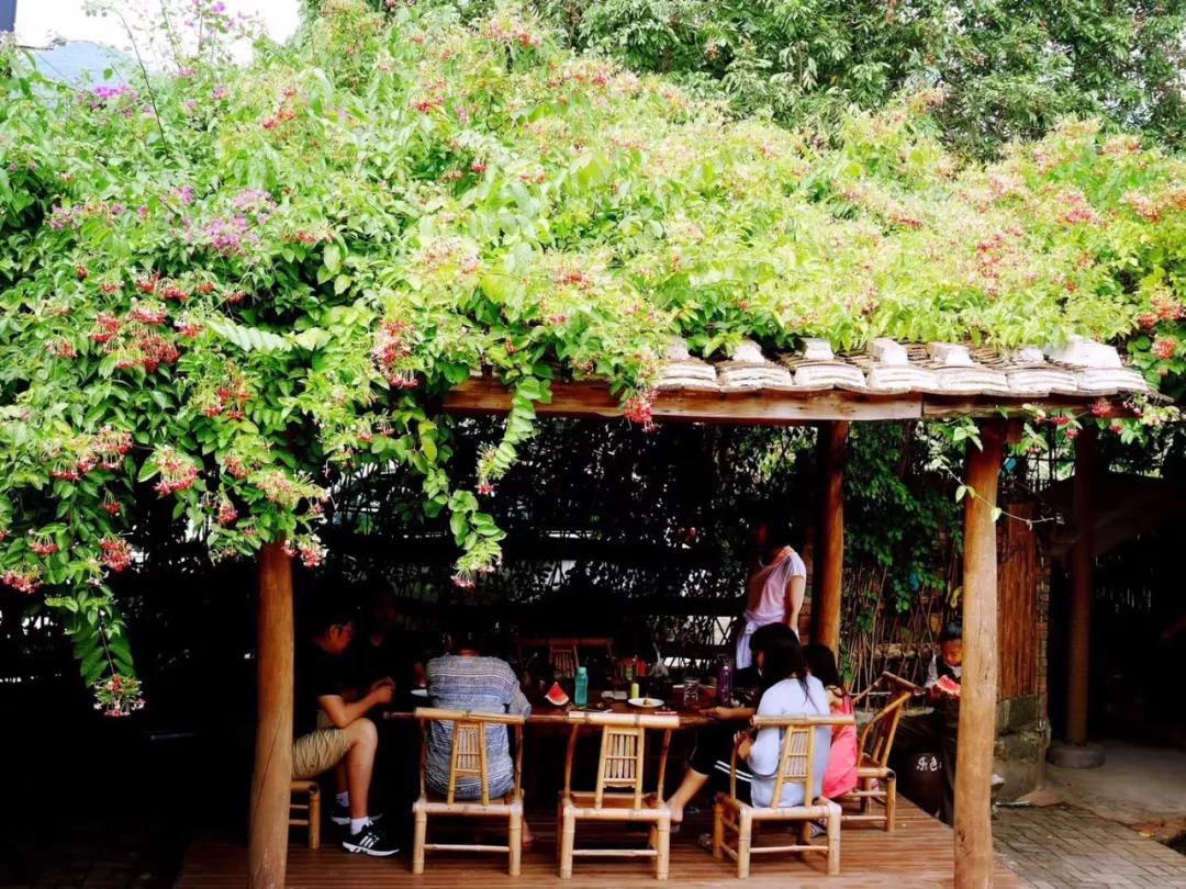 古山重水云間，細水長流吸引你