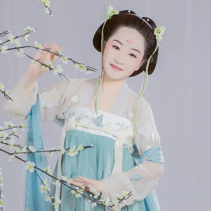 清新淡藍(lán)文藝女生頭像，唯美古風(fēng)真人頭像