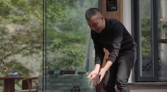 上山上去生活吧，上山上迎你還家！