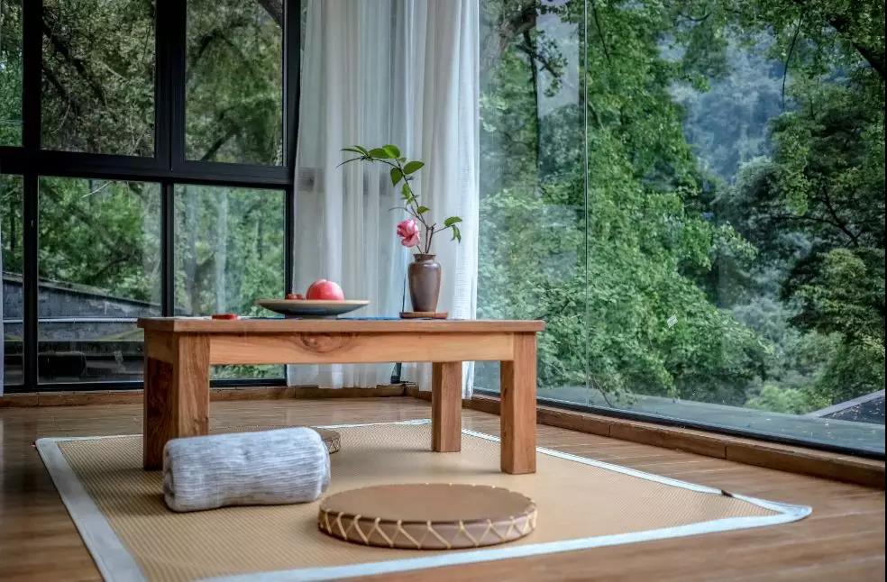 上山上去生活吧，上山上迎你還家！