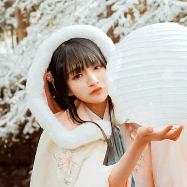 白雪飄落清新氣質(zhì)女生頭像，唯美古風(fēng)真人頭像