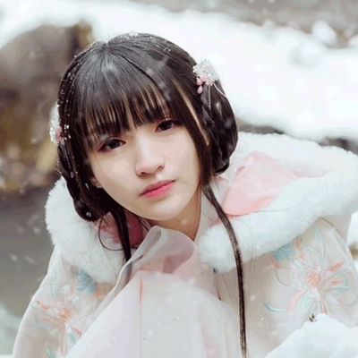 白雪飄落清新氣質(zhì)女生頭像，唯美古風(fēng)真人頭像