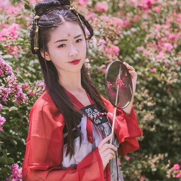 花顏古典氣質(zhì)女生頭像，唯美古風(fēng)真人頭像