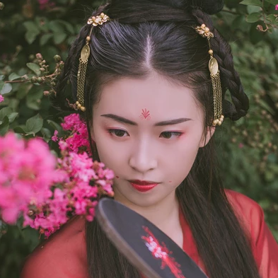 花顏古典氣質(zhì)女生頭像，唯美古風(fēng)真人頭像