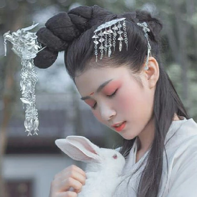 清新迷人帶寵物女生頭像，唯美古風(fēng)真人頭像