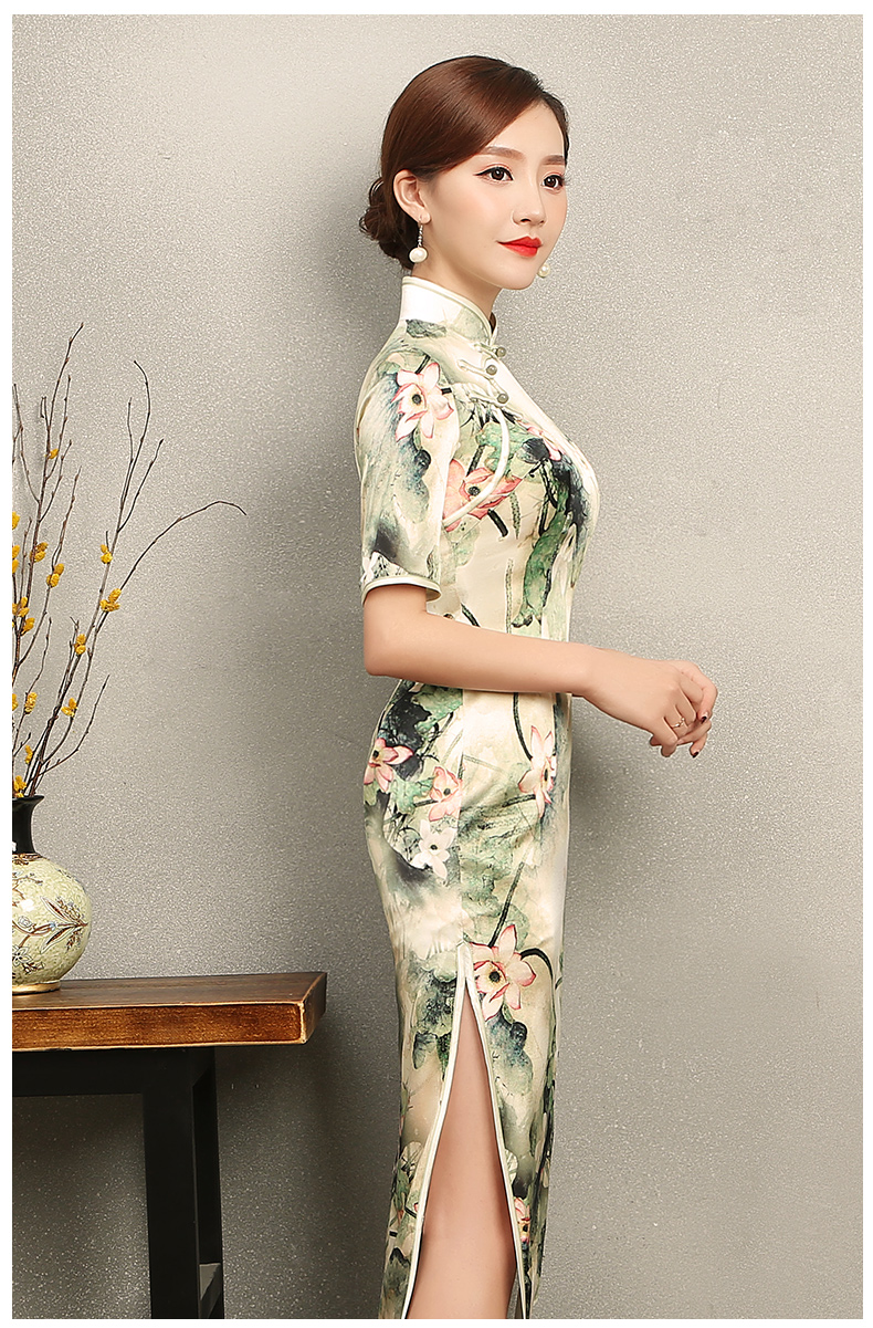 青荷古風(fēng)韻味旗袍，淡雅短袖印花旗袍裙