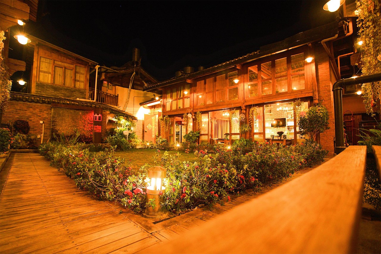 璞山云美·女兒國酒店，瀘沽湖的一場旅行！