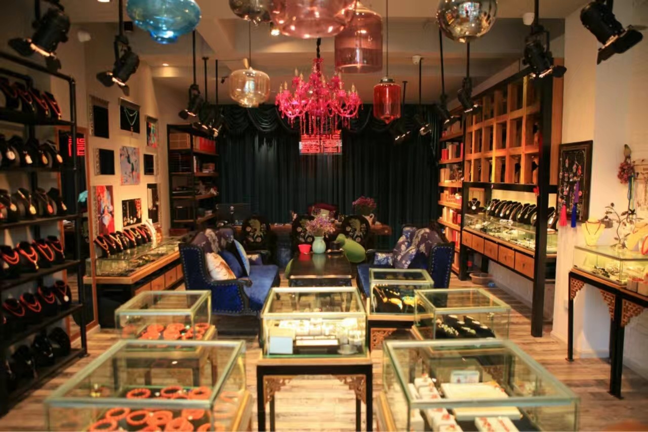 璞山云美·女兒國酒店，瀘沽湖的一場旅行！