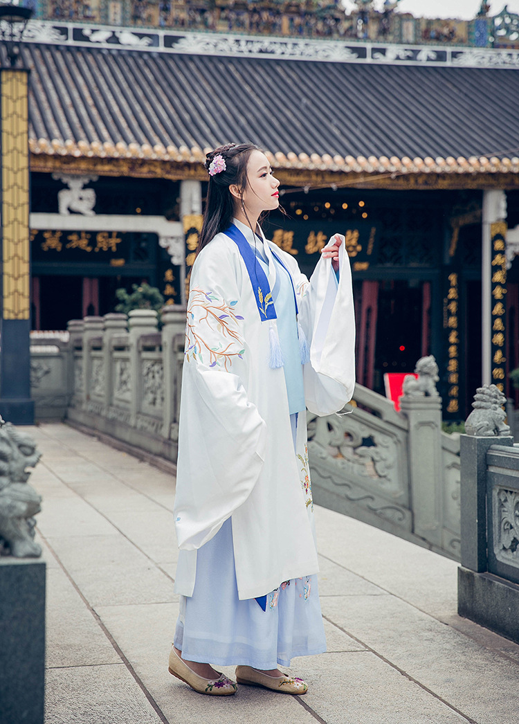 魏晉風(fēng)回雪襦裙?jié)h服，清新淡雅小鹿刺繡漢服