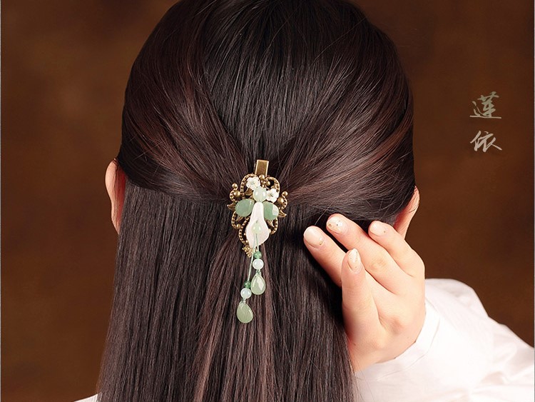清新典雅蓮依發(fā)夾，馬蹄蓮花發(fā)夾頭飾