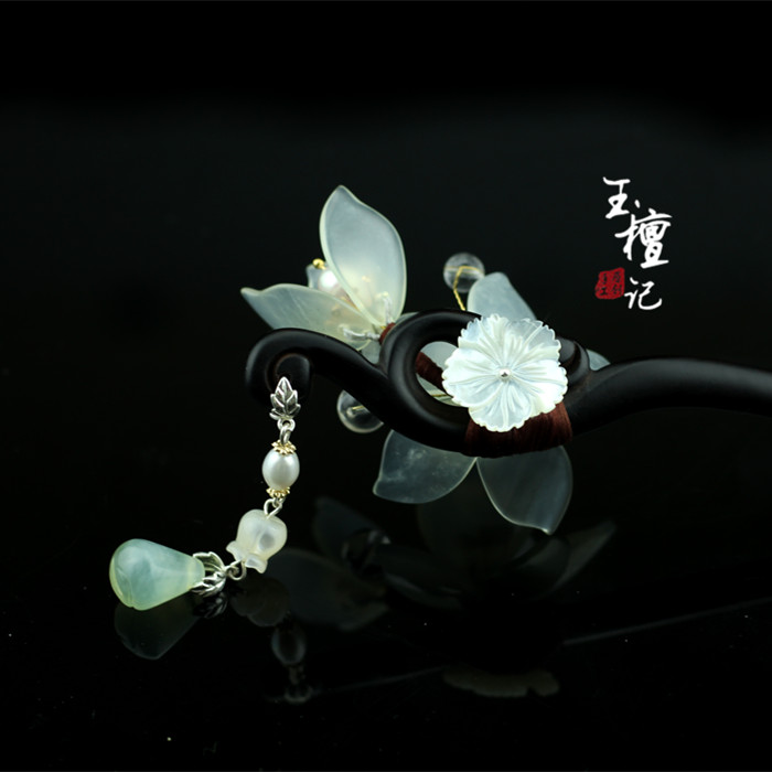 古風(fēng)玉蘭花黑檀木簪子，手工玉簪花頭飾