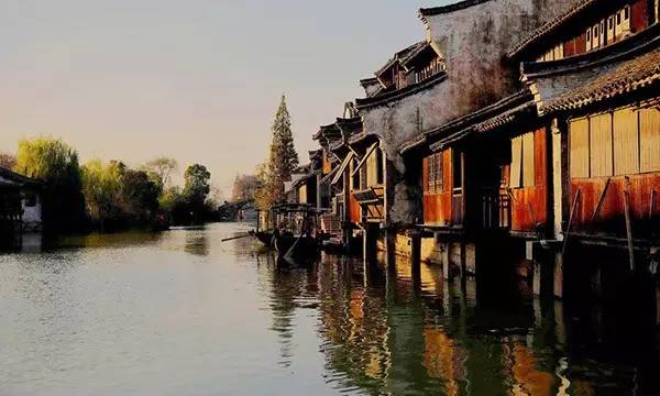 中國古鎮(zhèn)：淺析32個中國最美古鎮(zhèn)！